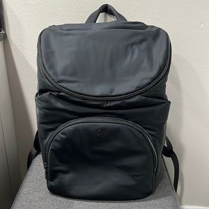 Lululemon new parent backpack